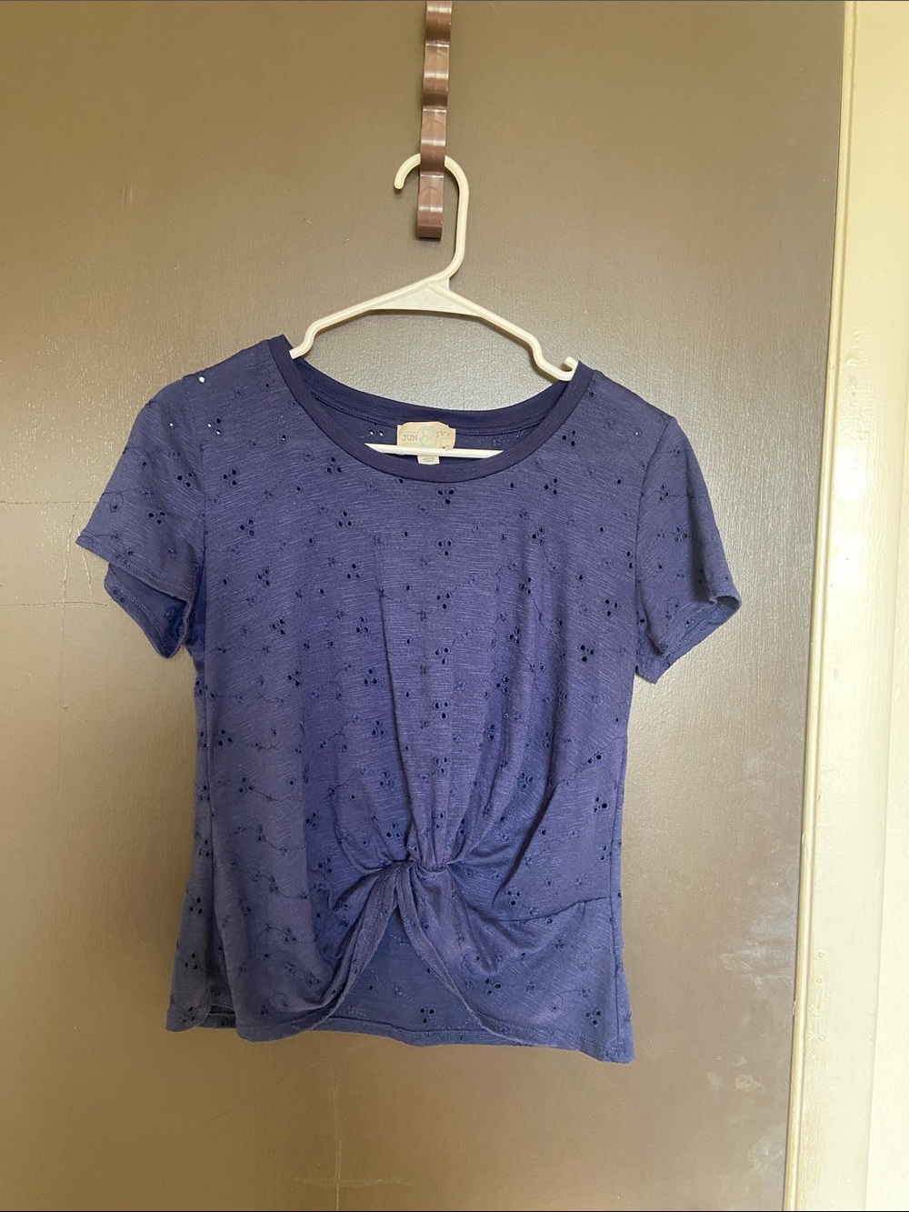 Jun & Ivy Women's Navy Blue Short Sleeve Blouse